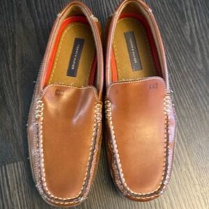 🍍TOMMY HILFIGER LOFERS🍍SIZE 9.5🍍H-6